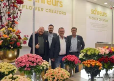 Heiko Backer, Frank de Boer, Harrie Brockhoff and Olaf Blanchard with Schreurs, breeder of gerbera and roses. Recently, the breeder focused on breeding spray-roses. At the fair, five new varieties were presented. In the near futher, no less than 15 more will be added.